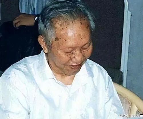 一份真情，两个家庭——1955年肖惠娣与富兰春的泪中重逢